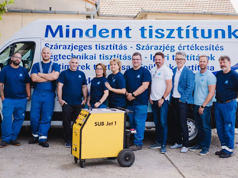 A Szárazjég Kft. 2006 óta foglalkozik szárazjég eladással és szárazjeges tisztítással.